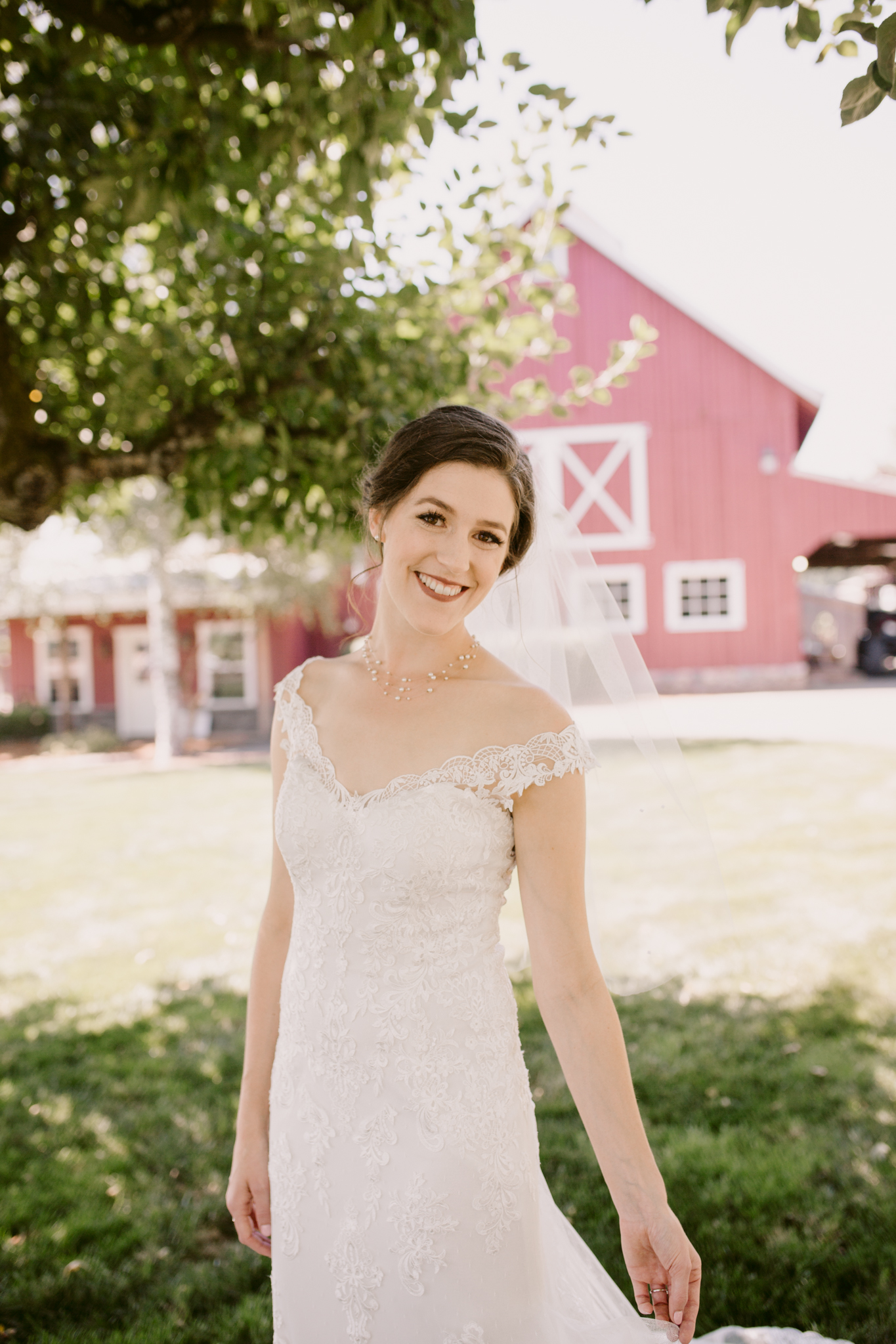 Joel + Molly Roloff Farm Wedding Julia Green